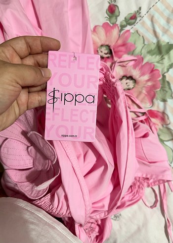 Pembe Çiçekli Fırfırlı Mini Elbise - Görsel 3