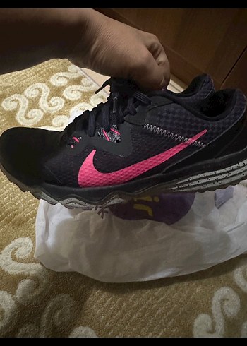 Siyah-Pembe Bağcıklı Nike Spor Ayakkabı - Görsel 5