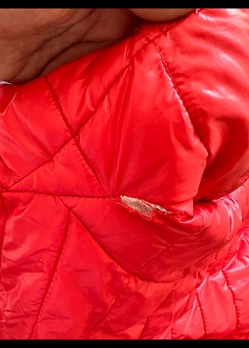 Kız Çocuk Kırmızı Fermuarlı İnce Mont Benetton - Görsel 4