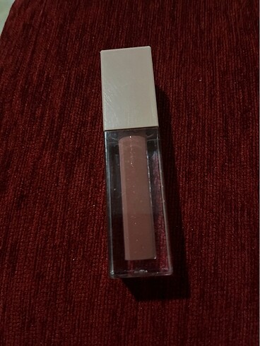 Beden Renk Maybelline Lifter Gloss 004 Silk