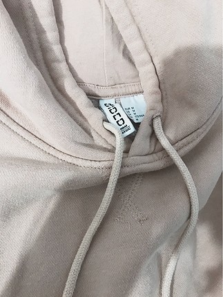 hm sweat baska bi sweatla hm takas yapılabilir rahat salaş bir s