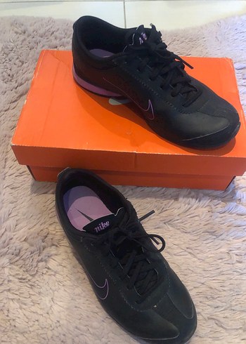36 Beden siyah Renk Nike Siyah Kadın Spor Ayakkabı