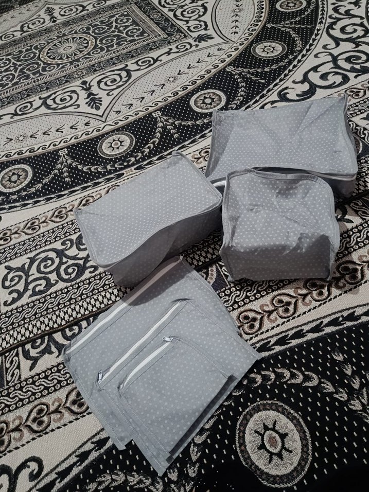 Çocuklar için renkli baskılı plastik battaniye - Görsel 2