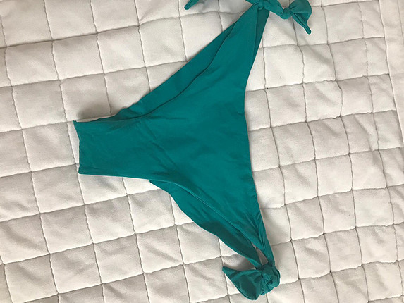 bikini altı