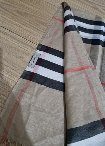 Burberry Ekose şal