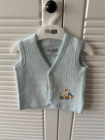 E bebek yelek