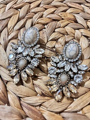 Zara taşlı küpe takı düğün