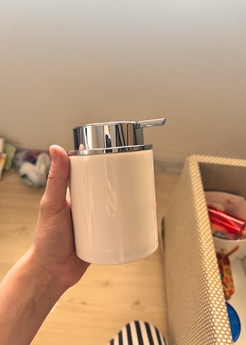 Pompalı sıvı sabunluk - Görsel 4