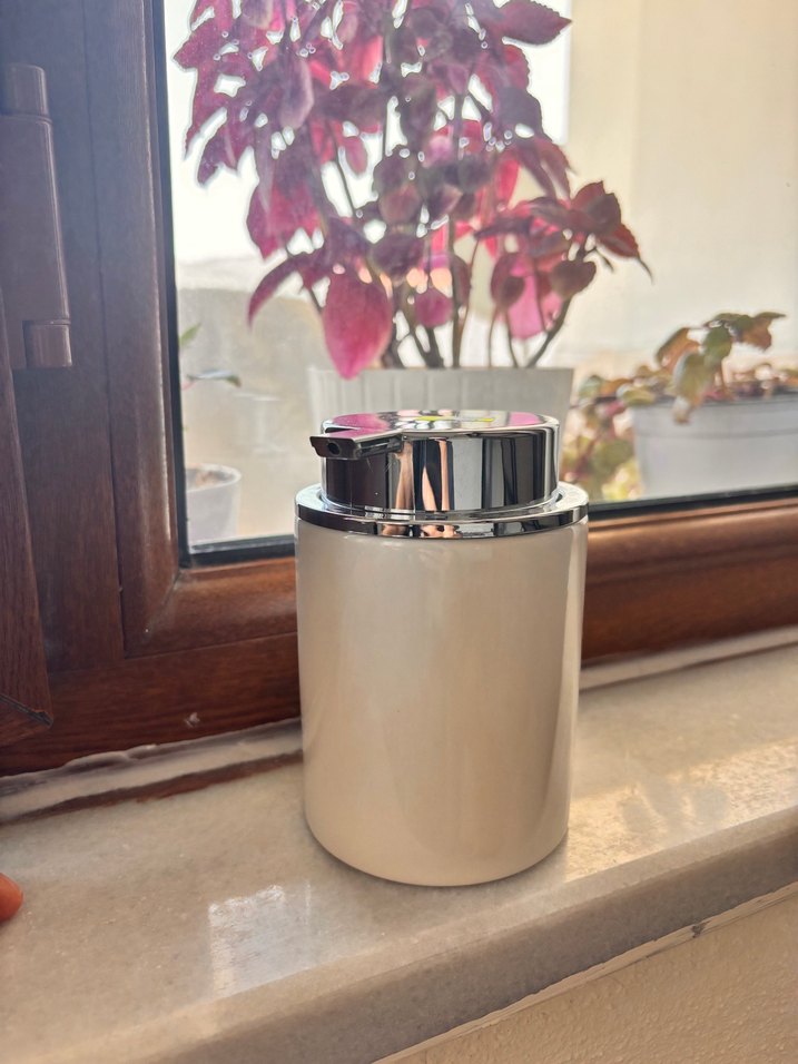 Pompalı sıvı sabunluk - Görsel 3