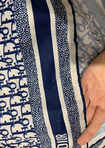 Lacivert logo desen eşarp - Görsel 6