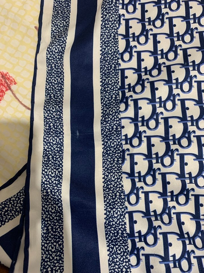 Lacivert logo desen eşarp - Görsel 4