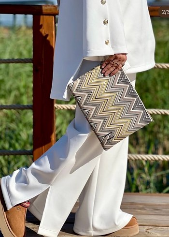 Düğmeli Beyaz Kadın Uzun Scuba Takım - Görsel 2