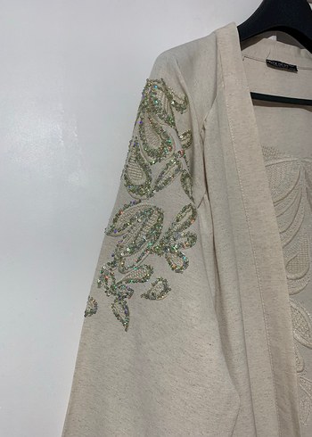 universal Beden Nakış İşlemeli Bej Keten Midi Kimono