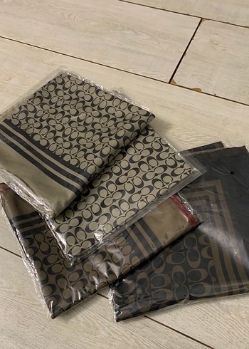 Kare eşarp - Görsel 5