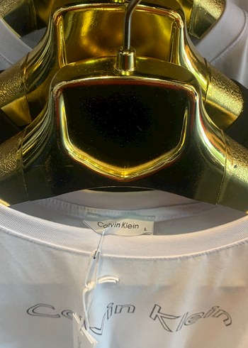 Calvin Klein Beyaz Erkek Kısa Kollu Pamuklu Tişört