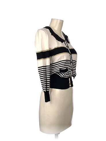 On Fashion On Fashion Hırka %70 İndirimli.