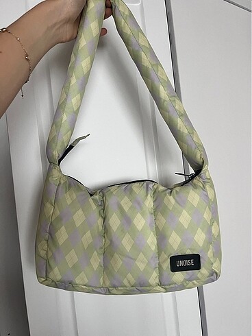 Uniose puffer bag