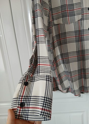 Düğmeli Gri Kareli Uzun Kollu Kadın Gömlek - Görsel 4