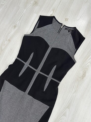xs Beden BCBG MAXAZRIA ELBİSE