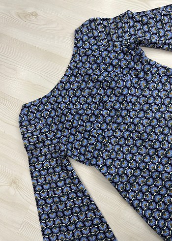 ZARA Mavi Batik Desenli Uzun Kollu Kısa Elbise - Görsel 9