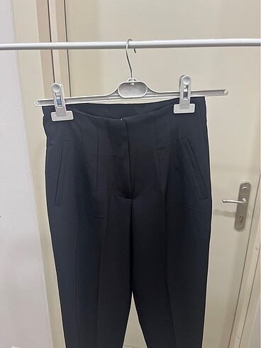 Zara ZR MODEL PANTOLON