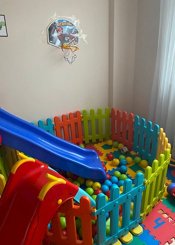 Kırmızı Kaydıraklı Çocuk Oyun Evi - Görsel 9