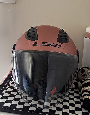LS2 Kask