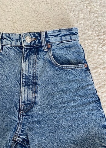 Zara Kadın Mavi Rahat Kesim Mini Kot Şort