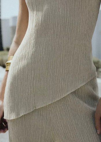 Zara dokulu baggy pantolon ve asimetrik dokulu top takım - Görsel 3