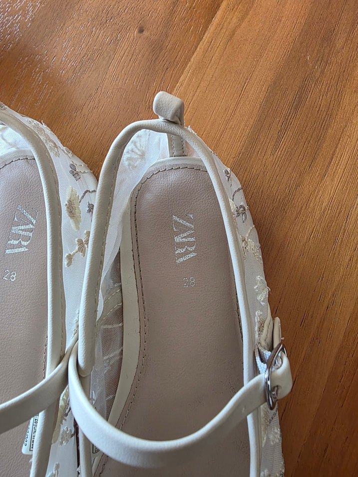 Zara Bej Nakışlı Kız Babet Ayakkabı - Görsel 5