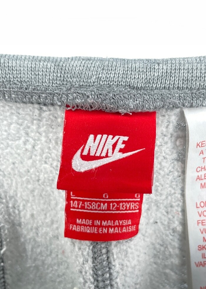 Nike Bermuda / Kapri %70 İndirimli. - Görsel 4