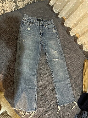 mavi mom jean