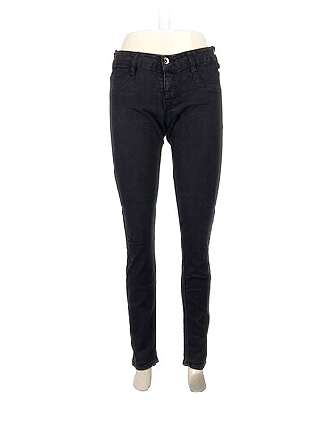 Pull and Bear Skinny %70 İndirimli.