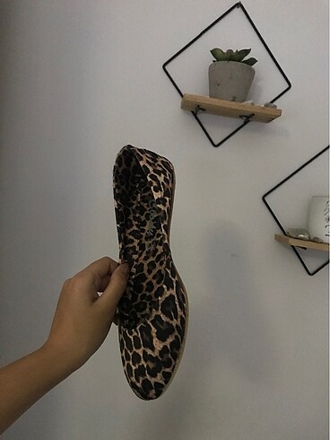 37 Beden leopar desenli babet
