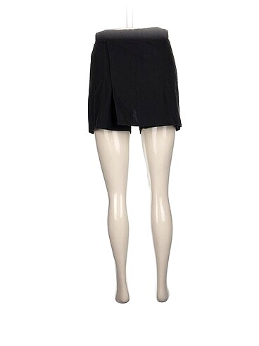 36 Beden PreLoved Mini Şort %70 İndirimli.