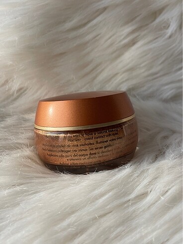 Lancaster Lancaster Sun Makeup