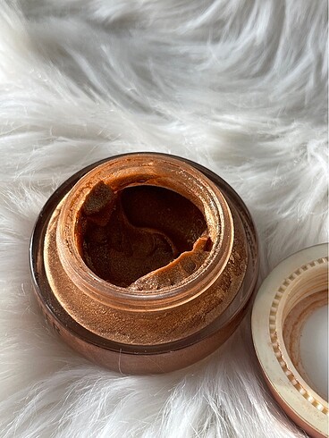 Beden Renk Lancaster Sun Makeup
