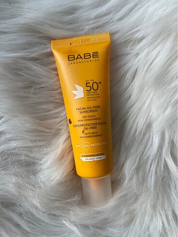 Babe Spf50 Yüz İçin Yağsız Güneş Kremi