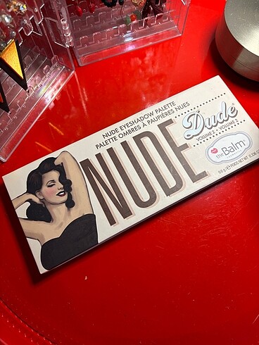 The Balm Nude Dude Far Paleti