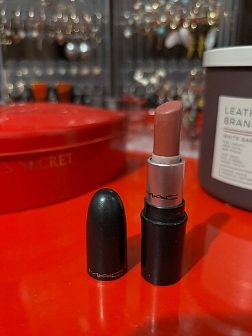 MAC MAC Mocha Satin Lipstick