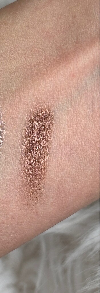 Beden Renk Yves Rocher Eyeshadow 78 Fleur de Chataigne
