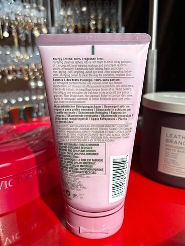 Clinique Clinique All About Clean Rinse-Off Foaming Cleanser