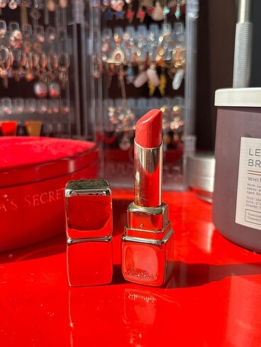 Guerlain KissKiss Shine Bloom 319 Peach