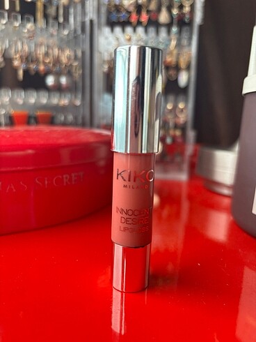 Clinique Innocent Desire Lipgloss