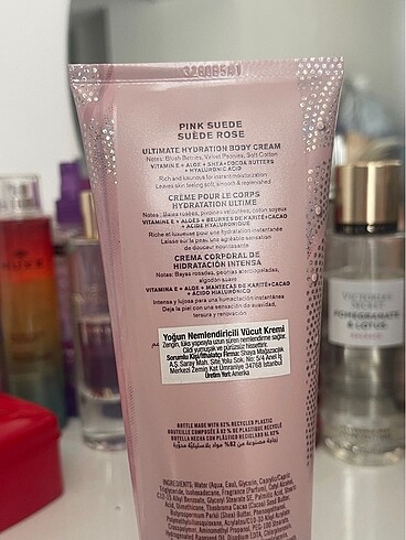 Bath & Body Works Pink Suede Vücut Kremi