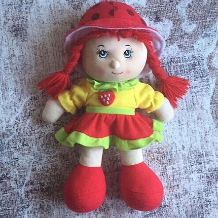 Çilek kız