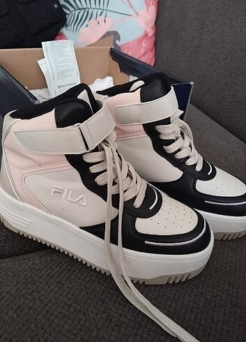 Fila spor ayakkabı