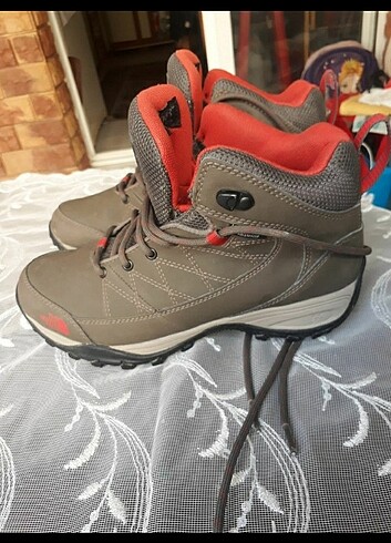 North Face North Face Bot
