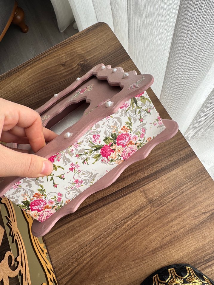 Pastel Pembe Çiçekli Dekoratif peçetelik - Görsel 2