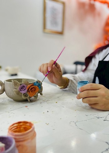 Renkli Çiçek Detaylı Seramik Kupa - Görsel 3